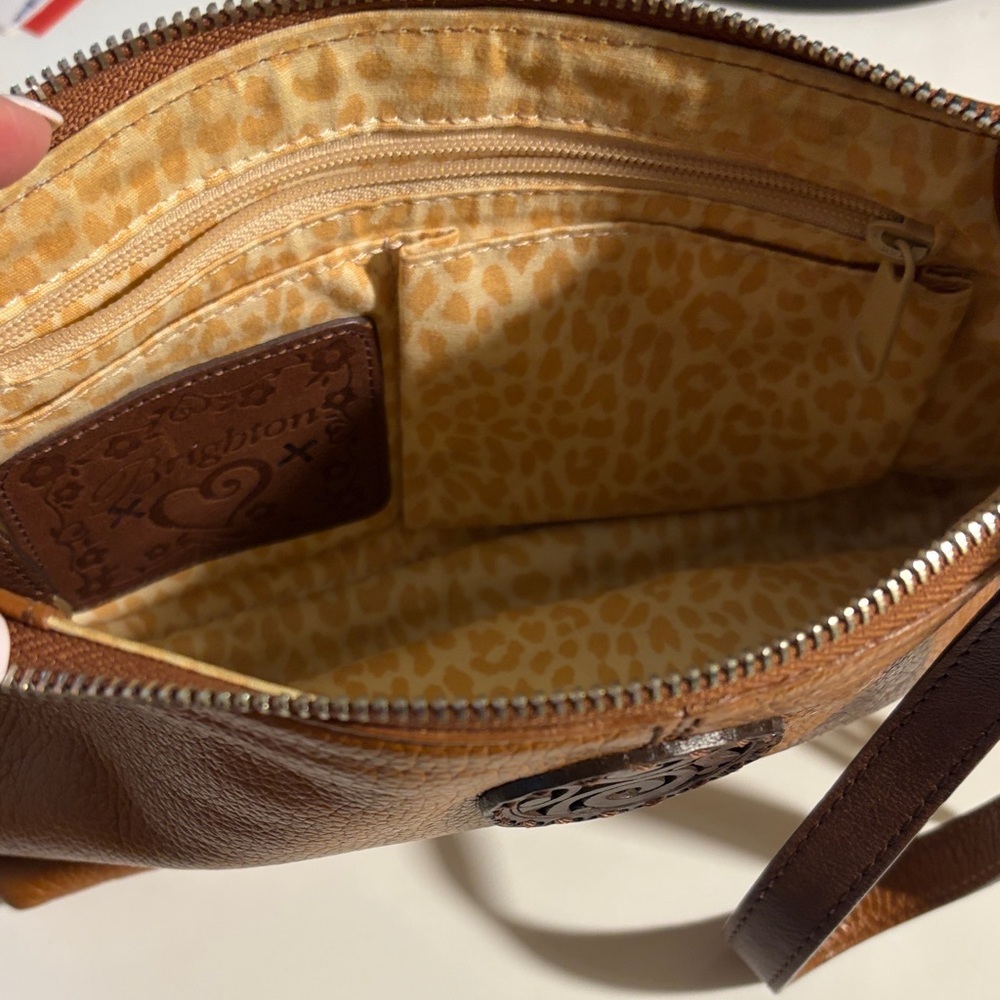 Brighton Whisky Brown Leather Crossbody Bag - Picture 6 of 8